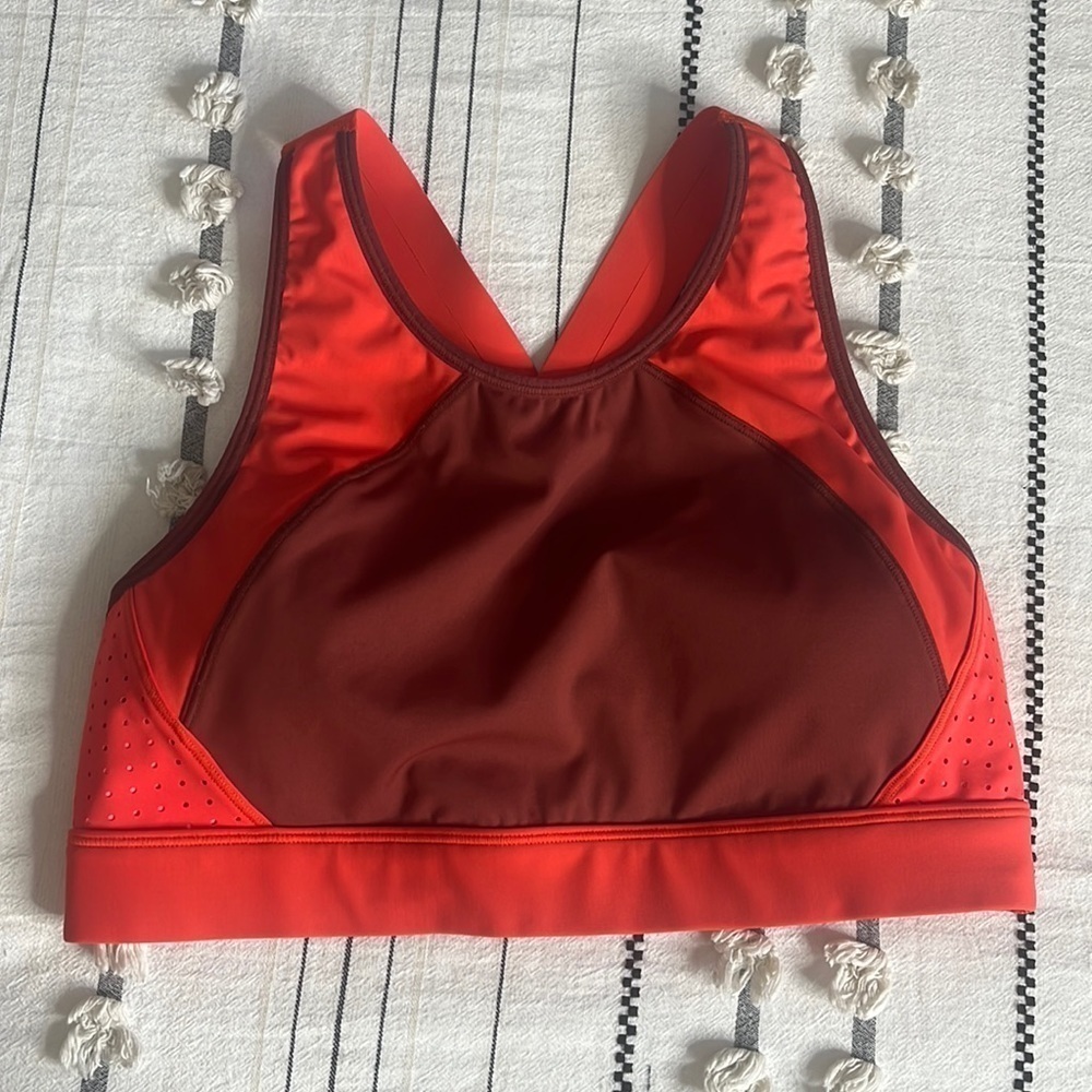 Athleta • mesh racerback sport bra